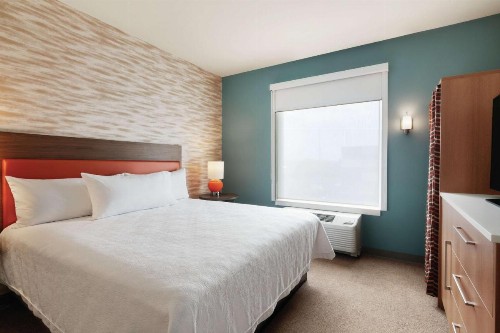 Home2 Suites By Hilton Lancaster - image 3