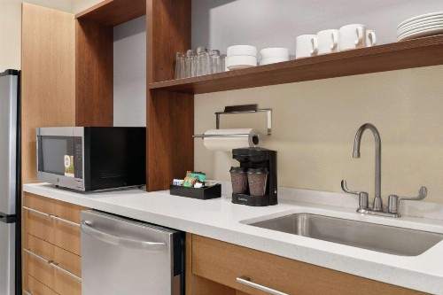 Home2 Suites By Hilton Lancaster - image 5
