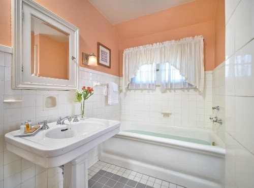 The Lancaster Bed and Breakfast - image 32