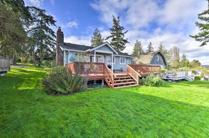 Airy Whidbey Island Escape with Coastal Views!