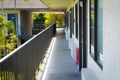 Motel 6-Lantana FL - image 23