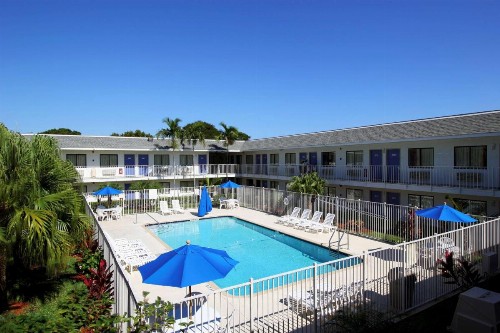 Motel 6-Lantana FL - image 46