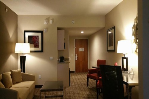 Holiday Inn Express & Suites Lantana - image 24