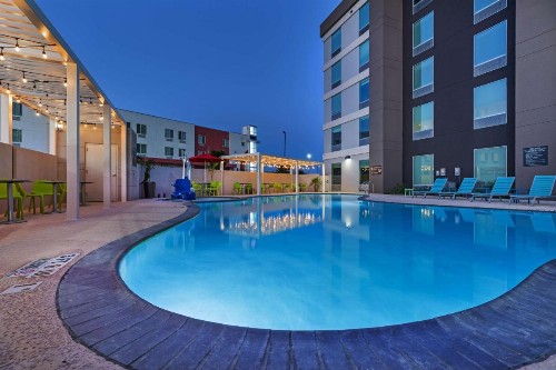 Tru By Hilton Laredo Airport Area Tx - image 11