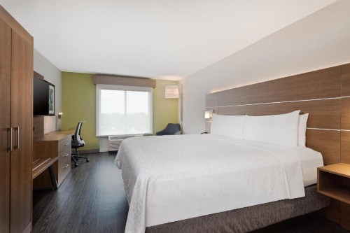 Holiday Inn Express Hotel & Suites Largo-Clearwater an IHG Hotel - image 23