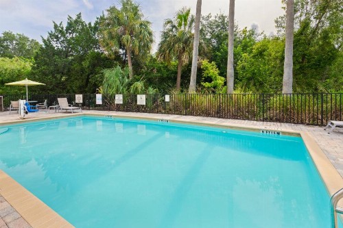 Holiday Inn Express Hotel & Suites Largo-Clearwater an IHG Hotel - image 30