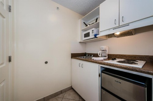 Tampa Bay Extended Stay Hotel - image 11