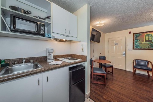 Tampa Bay Extended Stay Hotel - image 32