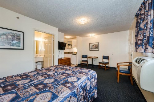 Tampa Bay Extended Stay Hotel - image 34