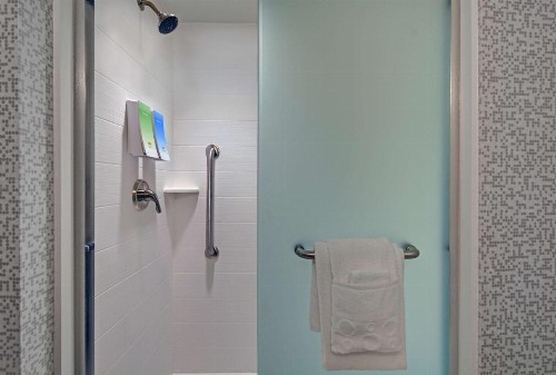 Home2 Suites By Hilton Largo Fl - image 5