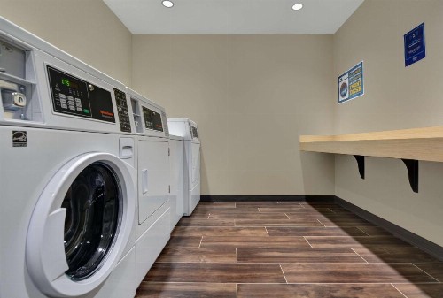 Home2 Suites By Hilton Largo Fl - image 7