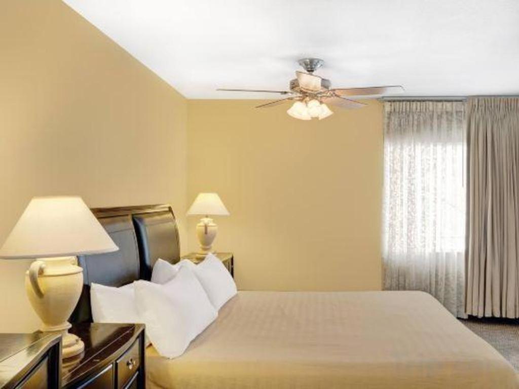 Travelodge by Wyndham Las Vegas - image 4