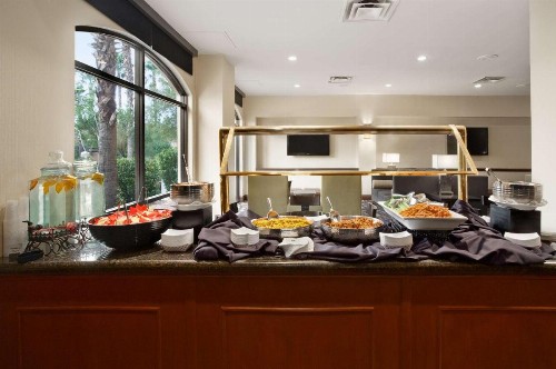 Embassy Suites by Hilton Las Vegas - image 27