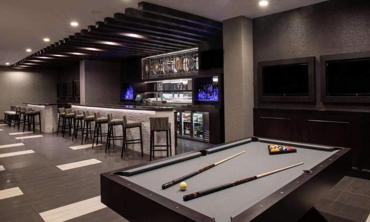 Embassy Suites by Hilton Las Vegas - image 3