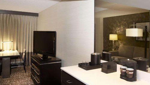 Embassy Suites by Hilton Las Vegas - image 7