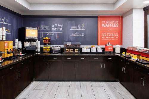 Hampton Inn Las Vegas/Summerlin - image 17