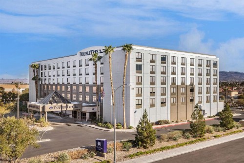 DoubleTree by Hilton Las Vegas Airport - image 2
