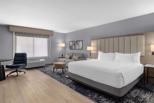 DoubleTree by Hilton Las Vegas Airport - image 28