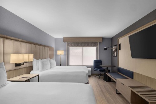 DoubleTree by Hilton Las Vegas Airport - image 29
