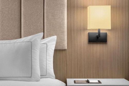 DoubleTree by Hilton Las Vegas Airport - image 33