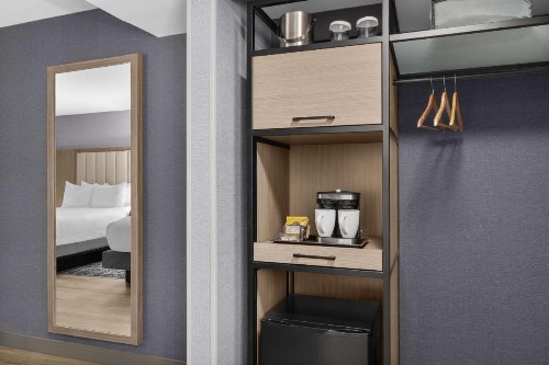 DoubleTree by Hilton Las Vegas Airport - image 38