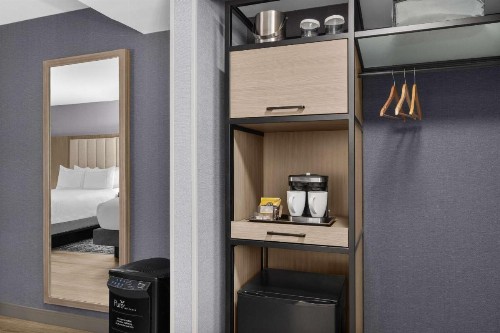 DoubleTree by Hilton Las Vegas Airport - image 39