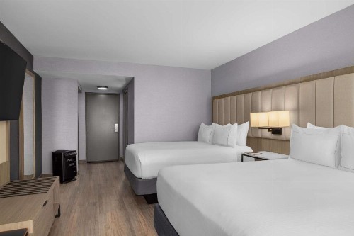 DoubleTree by Hilton Las Vegas Airport - image 41