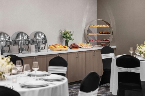 DoubleTree by Hilton Las Vegas Airport - image 44