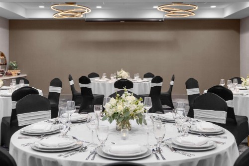 DoubleTree by Hilton Las Vegas Airport - image 45