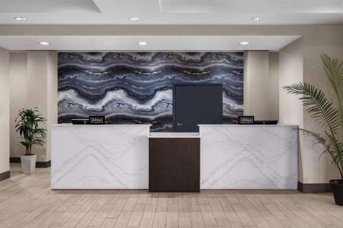 DoubleTree by Hilton Las Vegas Airport - image 8