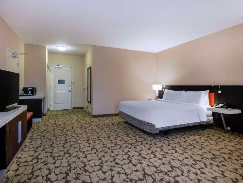 Hilton Garden Inn Las Vegas Strip South - image 32