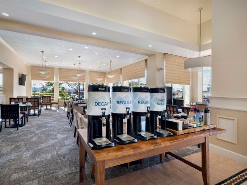 Hilton Garden Inn Las Vegas Strip South - image 39