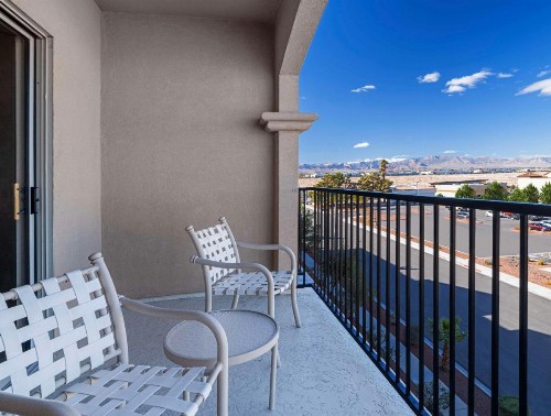 Hilton Garden Inn Las Vegas Strip South - image 49