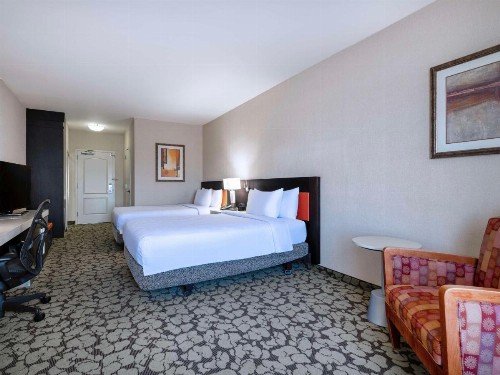 Hilton Garden Inn Las Vegas Strip South - image 9