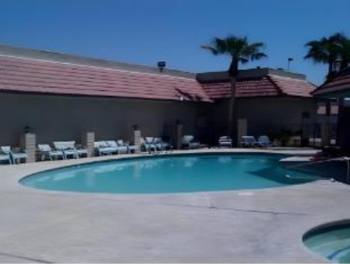 Siegel Slots and Suites (No Resort Fees) - image 4