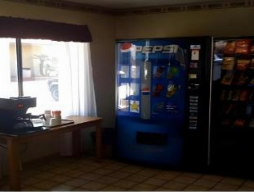 Siegel Slots and Suites (No Resort Fees) - image 5
