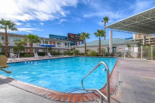 Motel 6-Las Vegas NV - Tropicana - image 21
