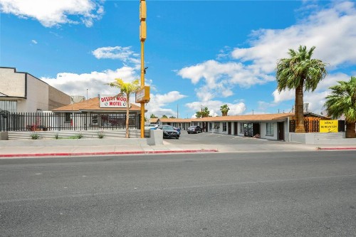 Desert Moon Motel
