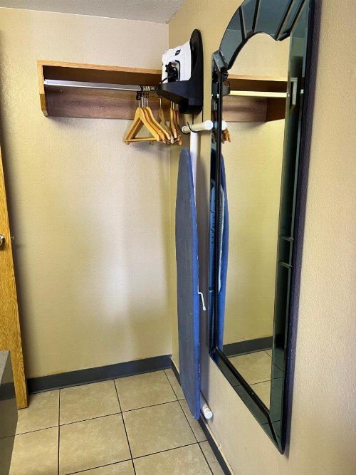 Highland Inn Las Vegas - image 25