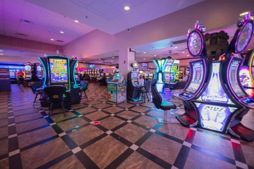 Ellis Island Hotel Casino & Brewery - image 26