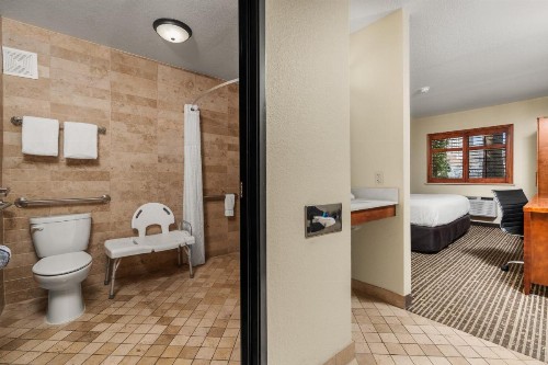 Ellis Island Hotel Casino & Brewery - image 30