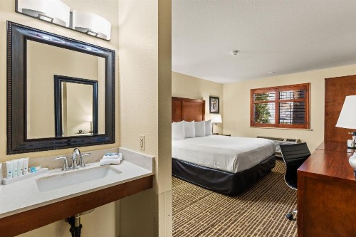 Ellis Island Hotel Casino & Brewery - image 34