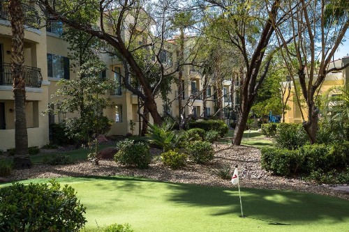 Club de Soleil All-Suite Resort - image 19