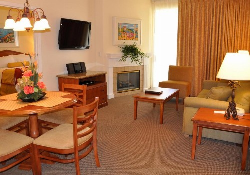 Club de Soleil All-Suite Resort - image 9