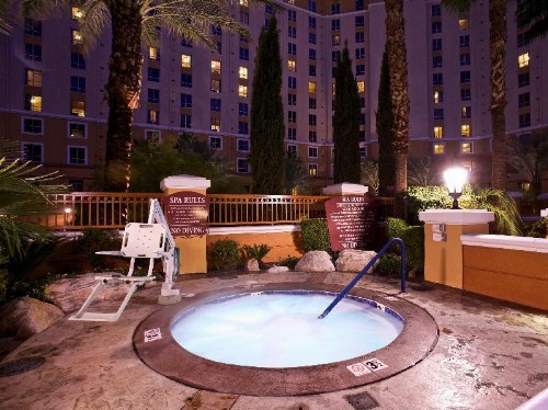 Grand Desert Resort by ResortShare - image 11