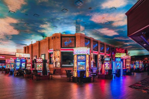 Boulder Station Hotel And Casino - image 15