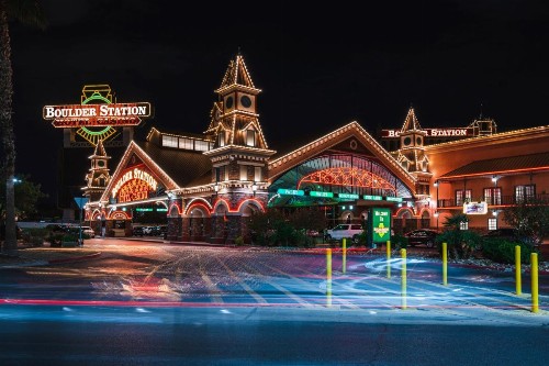 Boulder Station Hotel And Casino - image 27