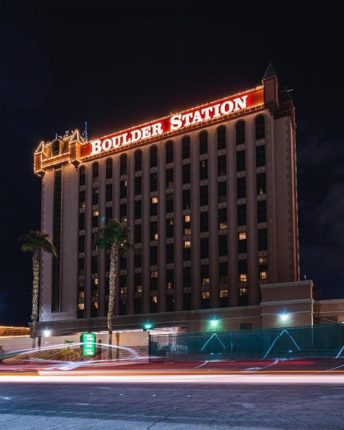 Boulder Station Hotel And Casino - image 34