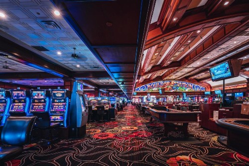 Boulder Station Hotel And Casino - image 4