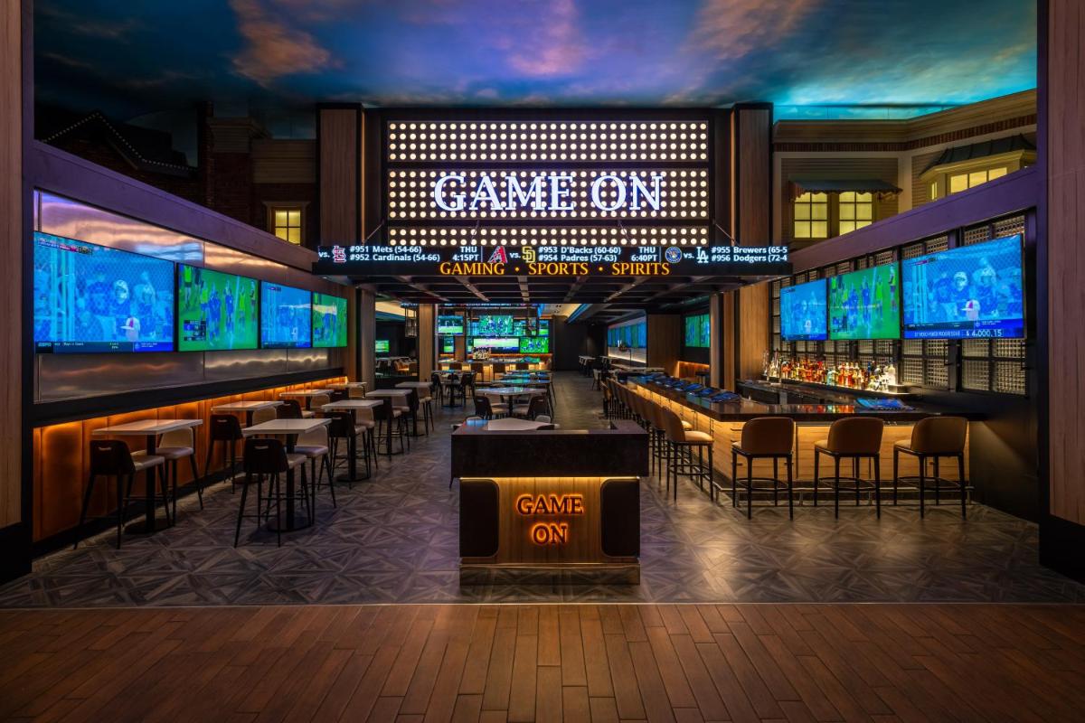 Boulder Station Hotel And Casino - image 5